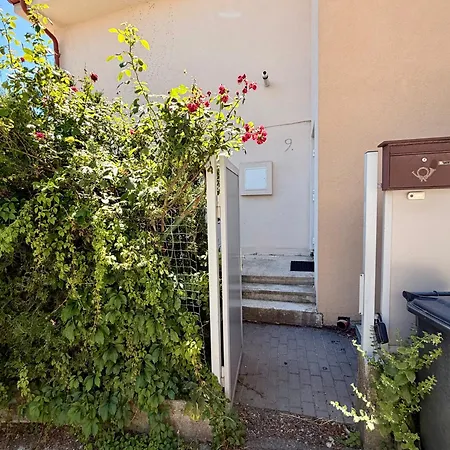 Apartmán Priestranny S Velkorysym Vyhladom Raca