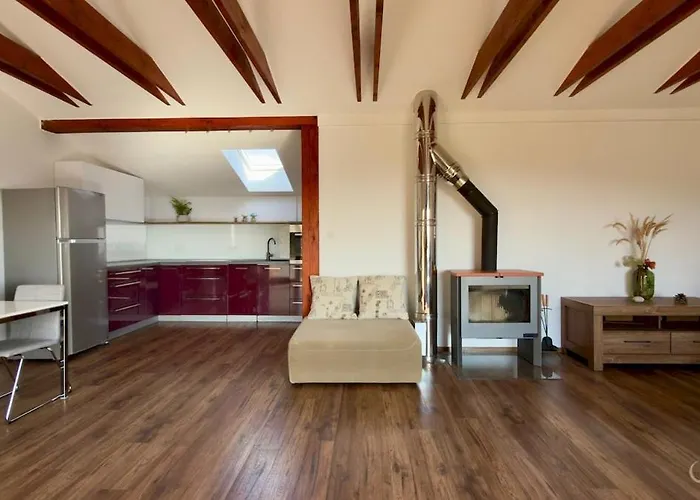 Priestranny S Velkorysym Vyhladom Apartman